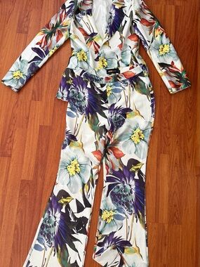 Fashion Nova Luce White Floral Boot Cut Suit with Tropical Blooms